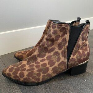 Nine West Ankle Chelsea Boots | Color: Brown | Size: 8M